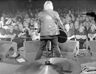 SOund And The Fury Tour